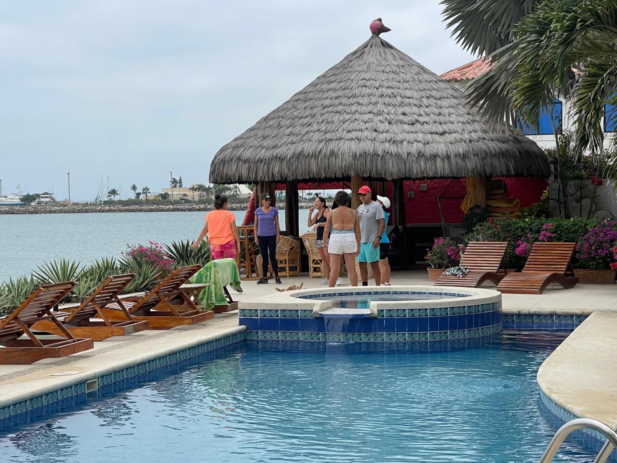 Hotel Boutique Playa Canela Ecuador ซาลีนาส ภายนอก รูปภาพ